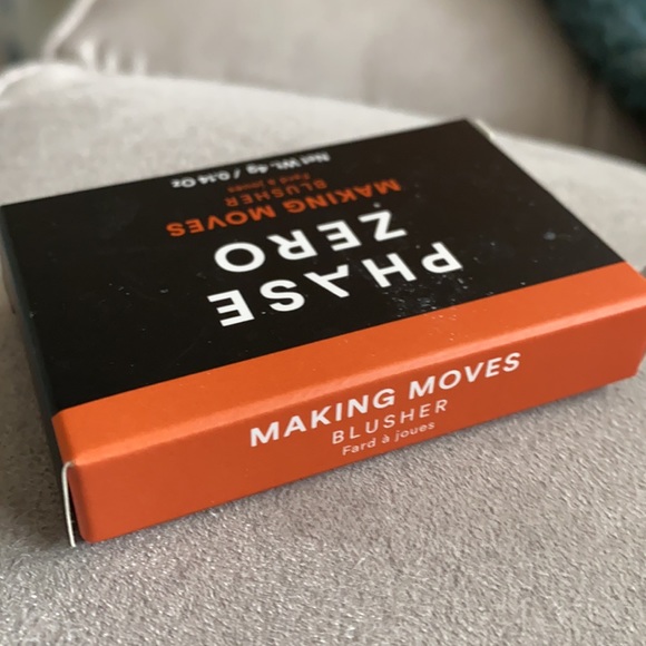 Phase Zero Blusher-Making Moves - Picture 6 of 7